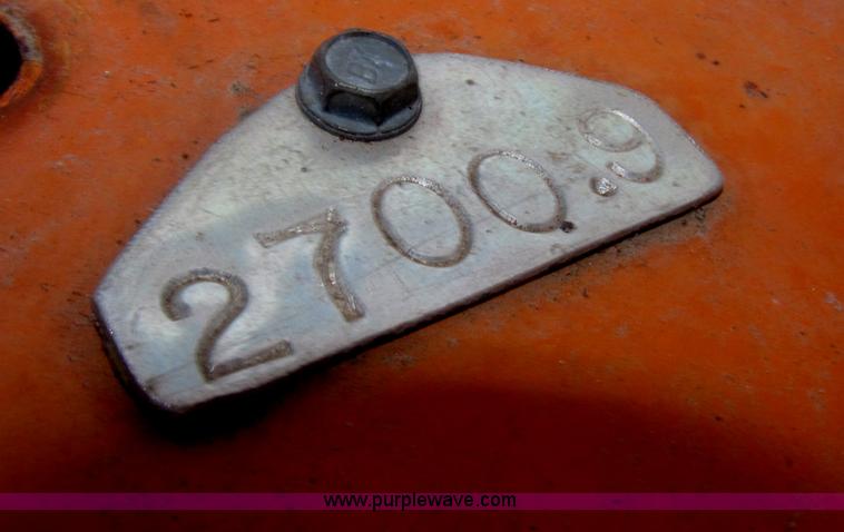 image for item B5200 1990 Ford 6610 tractor