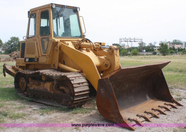 image for item B6954 1990 Caterpillar 953 track loader