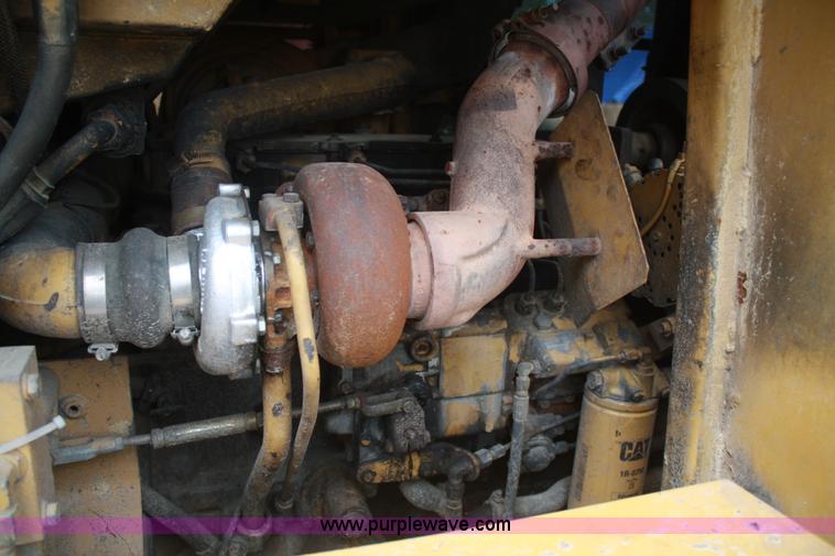 image for item B6954 1990 Caterpillar 953 track loader