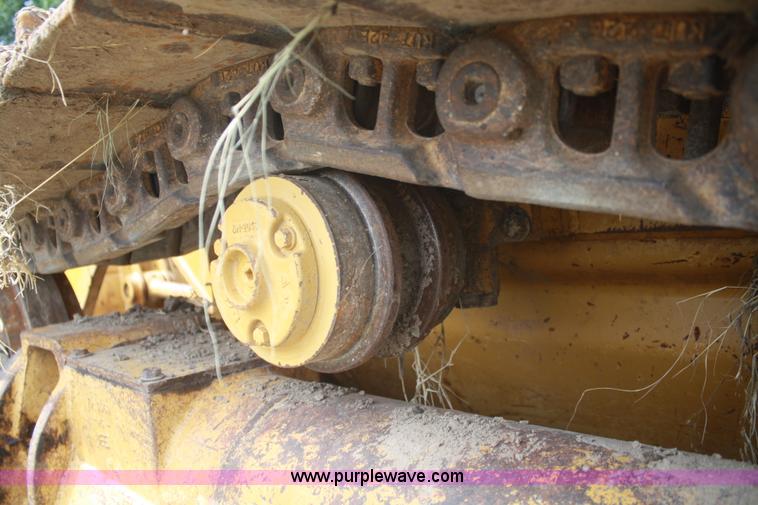 image for item B6954 1990 Caterpillar 953 track loader