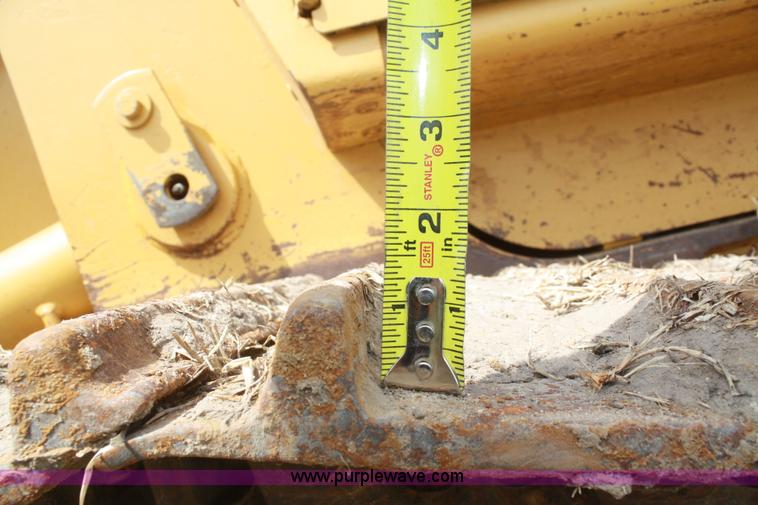 image for item B6954 1990 Caterpillar 953 track loader