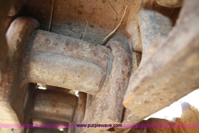 image for item B6954 1990 Caterpillar 953 track loader