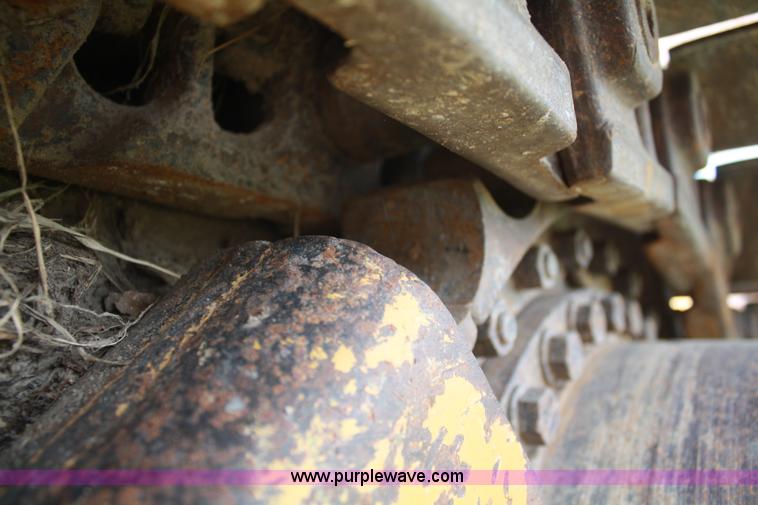 image for item B6954 1990 Caterpillar 953 track loader