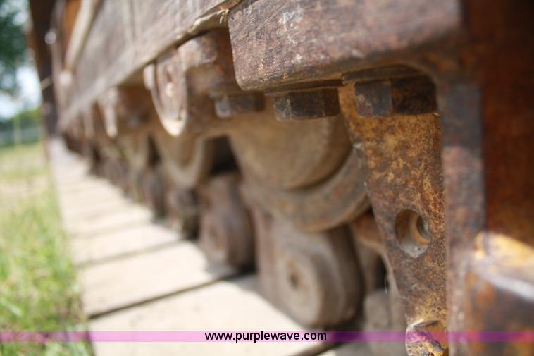 image for item B6954 1990 Caterpillar 953 track loader