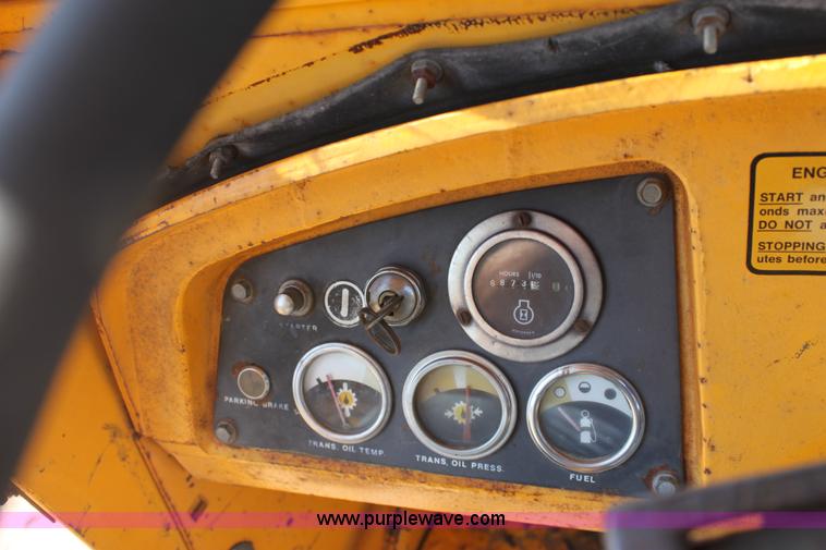 image for item B7392 1971 John Deere 644A wheel loader