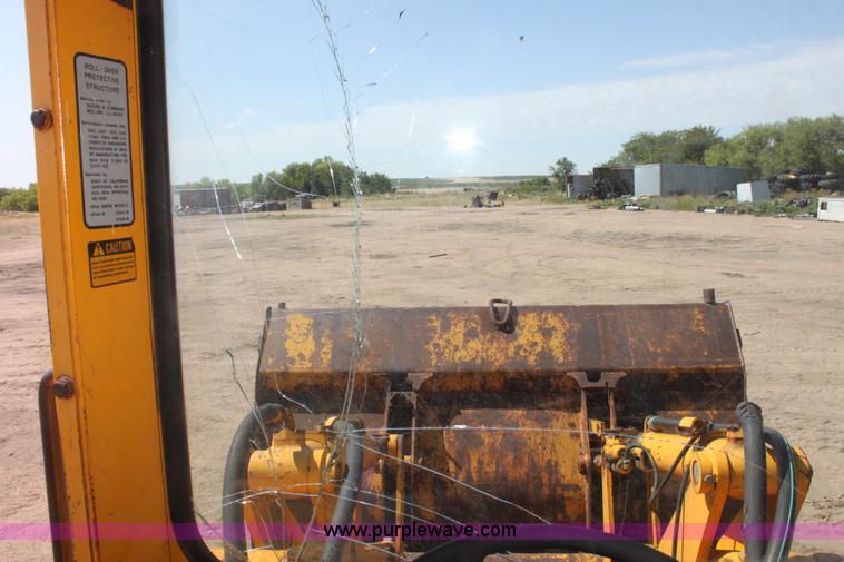 image for item B7392 1971 John Deere 644A wheel loader