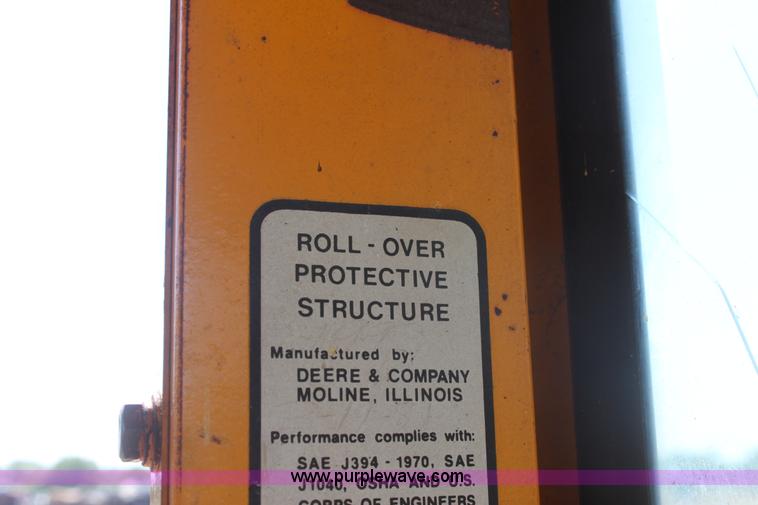 image for item B7392 1971 John Deere 644A wheel loader