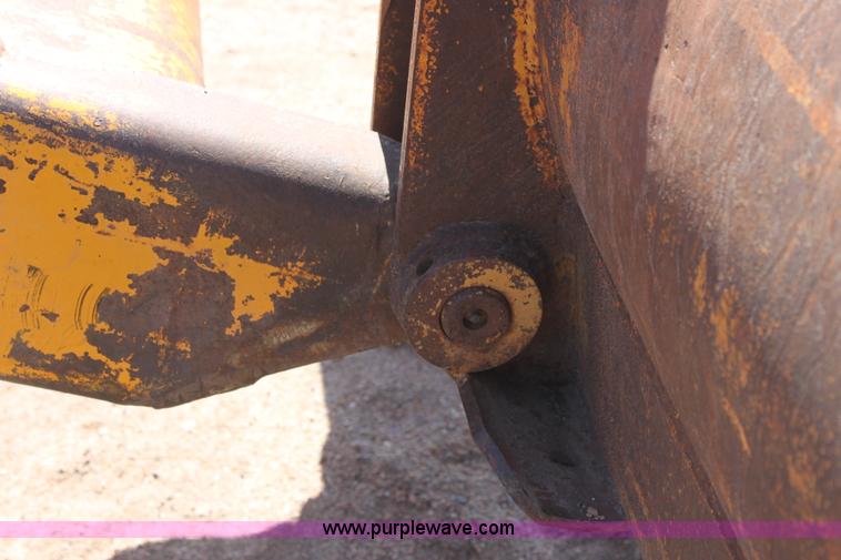 image for item B7392 1971 John Deere 644A wheel loader