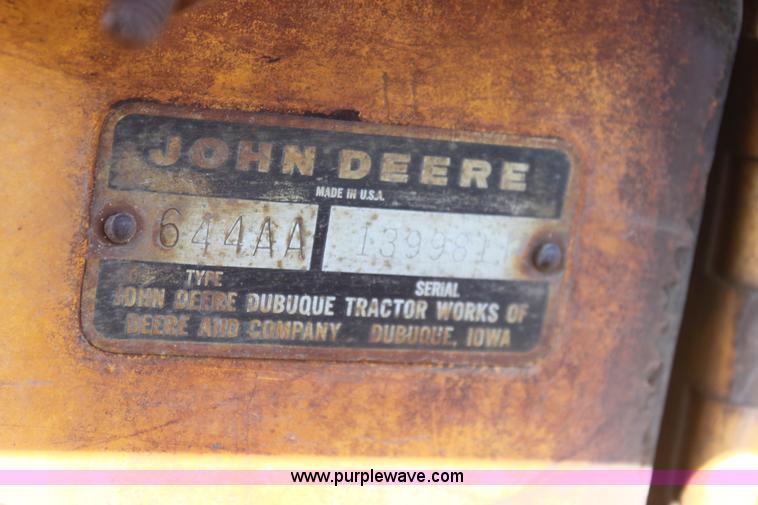 image for item B7392 1971 John Deere 644A wheel loader