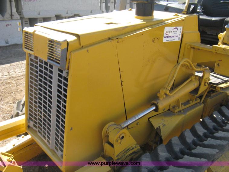 image for item B8026 1999 Komatsu D21A-7 dozer
