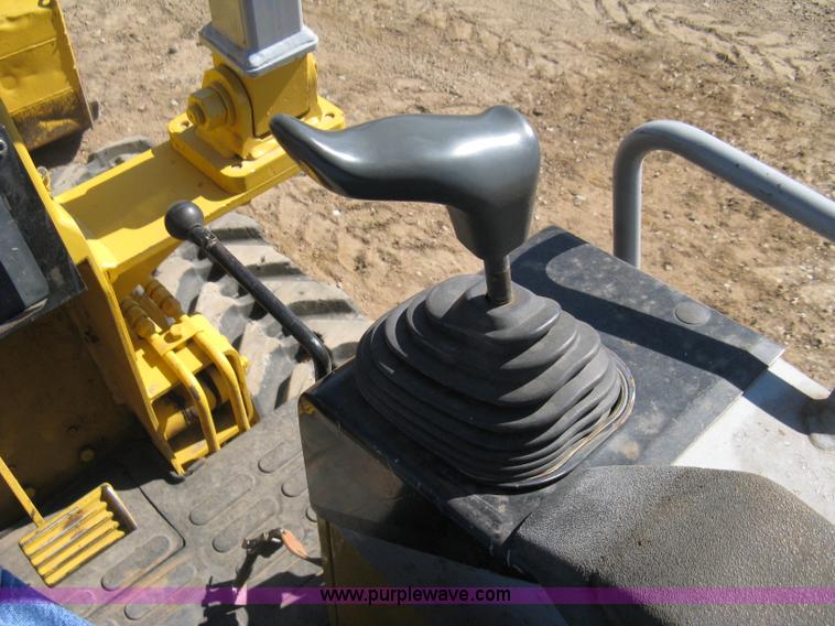 image for item B8026 1999 Komatsu D21A-7 dozer