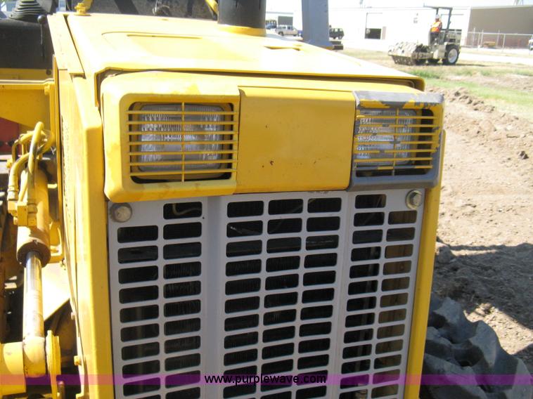 image for item B8026 1999 Komatsu D21A-7 dozer