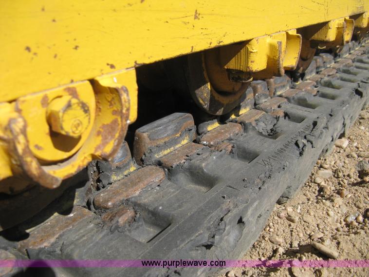 image for item B8026 1999 Komatsu D21A-7 dozer