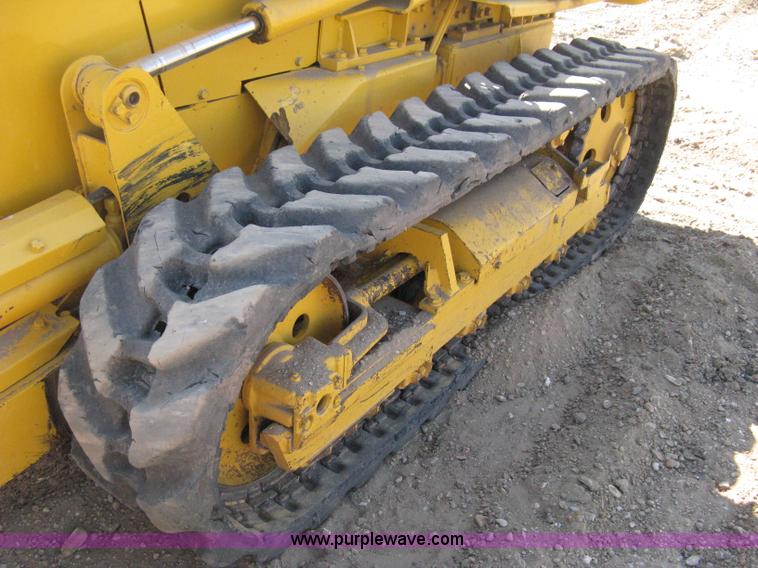 image for item B8026 1999 Komatsu D21A-7 dozer