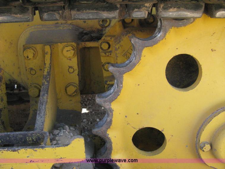image for item B8026 1999 Komatsu D21A-7 dozer