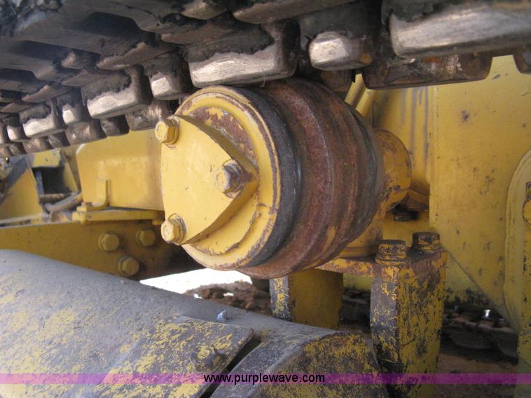 image for item B8026 1999 Komatsu D21A-7 dozer