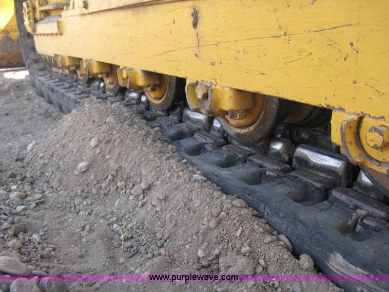 image for item B8026 1999 Komatsu D21A-7 dozer