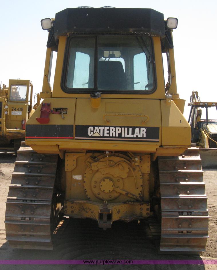 image for item B8027 1995 Caterpillar D5H XL Series II dozer