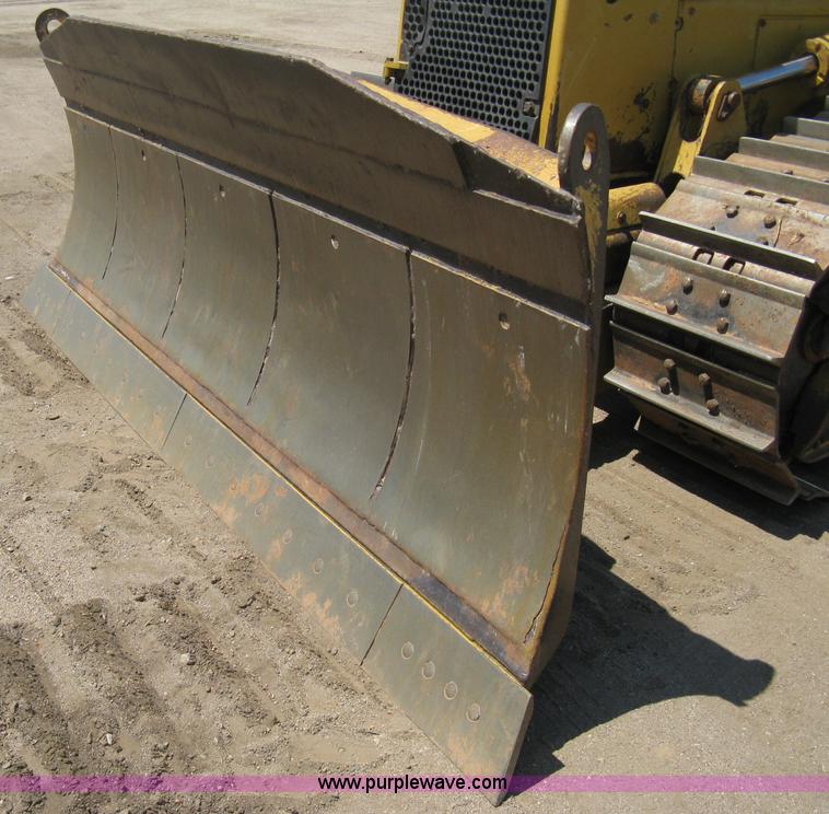 image for item B8027 1995 Caterpillar D5H XL Series II dozer