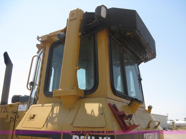 image for item B8027 1995 Caterpillar D5H XL Series II dozer