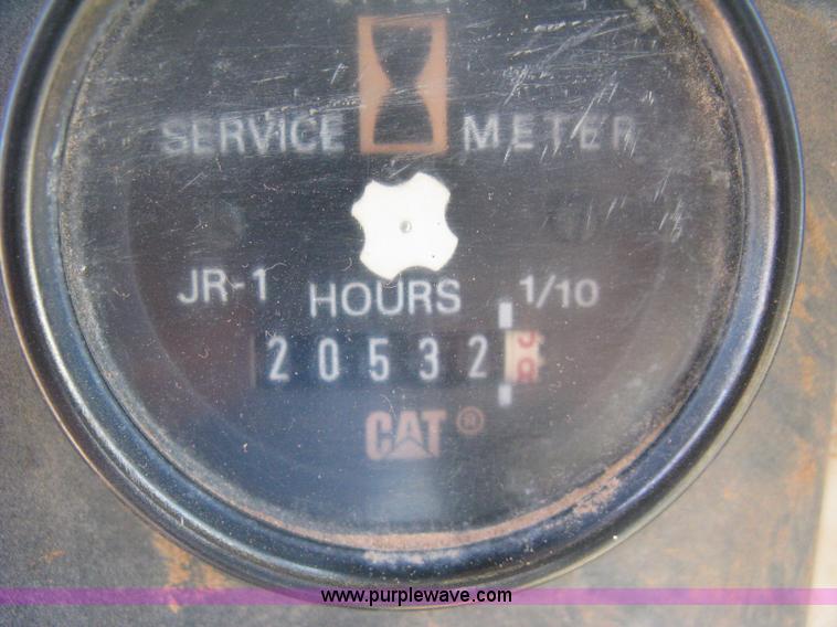 image for item B8027 1995 Caterpillar D5H XL Series II dozer