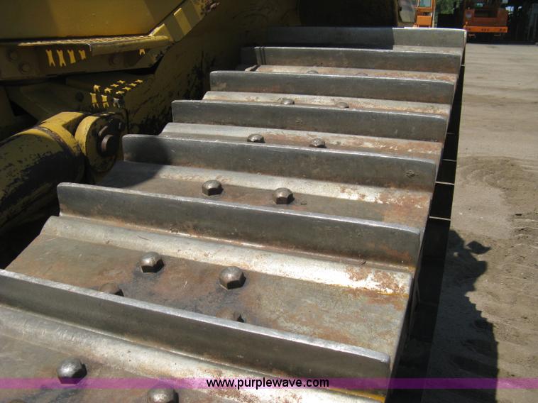 image for item B8027 1995 Caterpillar D5H XL Series II dozer