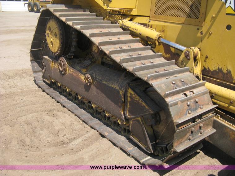 image for item B8027 1995 Caterpillar D5H XL Series II dozer