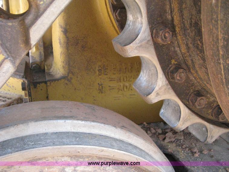 image for item B8027 1995 Caterpillar D5H XL Series II dozer