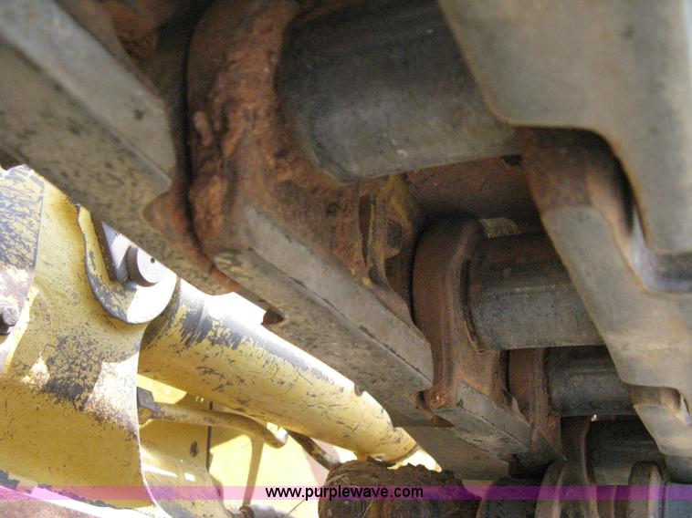 image for item B8027 1995 Caterpillar D5H XL Series II dozer