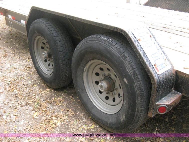 image for item B8032 2003 Load-Trail tandem axle flatbed trailer