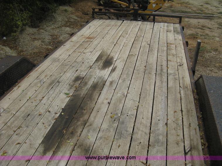 image for item B8032 2003 Load-Trail tandem axle flatbed trailer