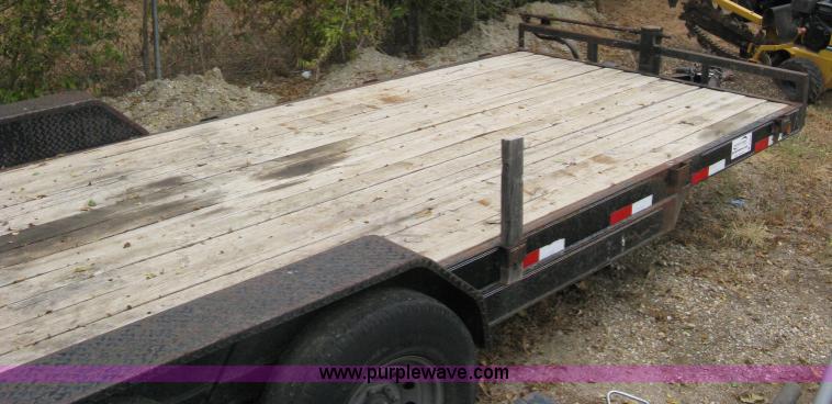 image for item B8032 2003 Load-Trail tandem axle flatbed trailer