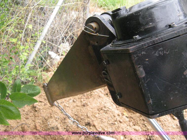 image for item B8036 2005 Ditch Witch 255SXH cable plow trencher