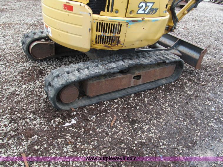image for item C2461 2001 John Deere 27 ZTS compact excavator