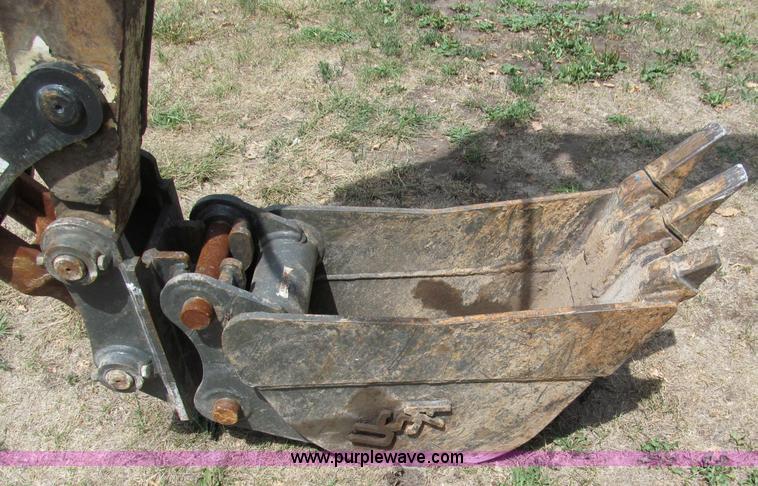 image for item C2472 1999 Bobcat 341 compact excavator