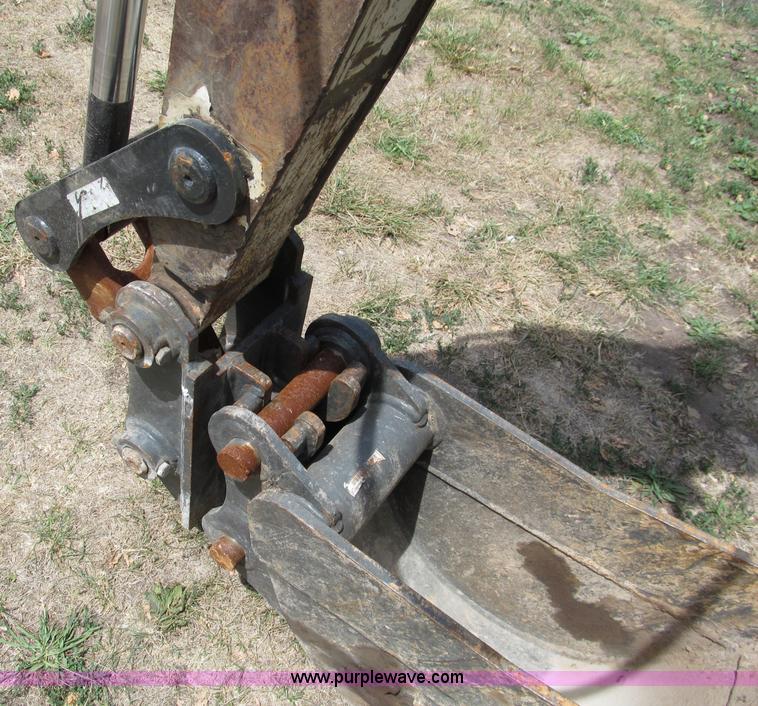 image for item C2472 1999 Bobcat 341 compact excavator