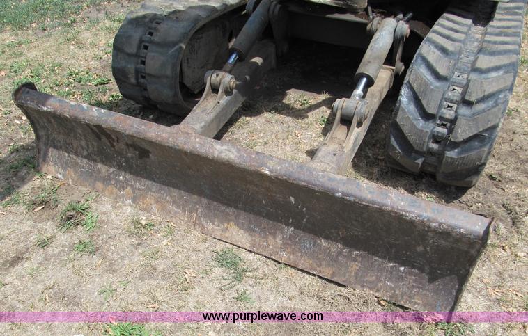 image for item C2472 1999 Bobcat 341 compact excavator