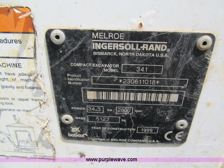 image for item C2472 1999 Bobcat 341 compact excavator
