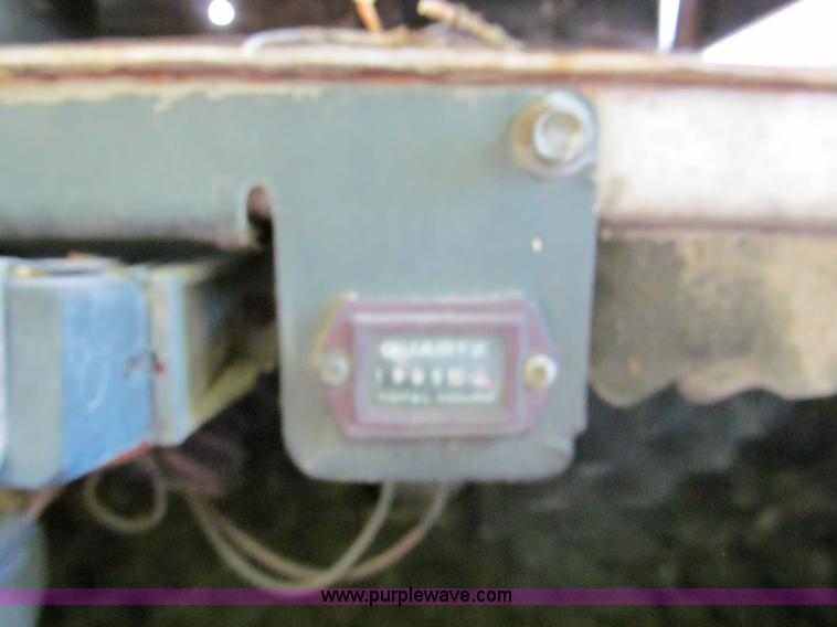 image for item C2472 1999 Bobcat 341 compact excavator