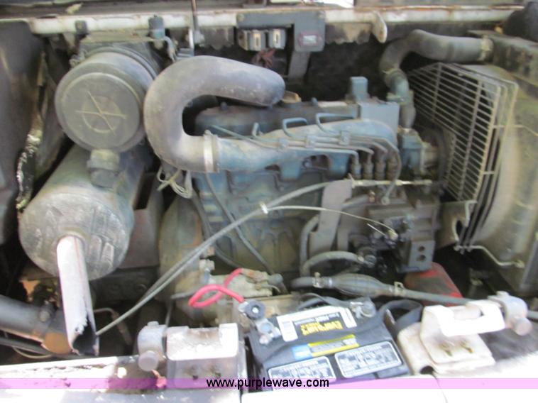 image for item C2472 1999 Bobcat 341 compact excavator