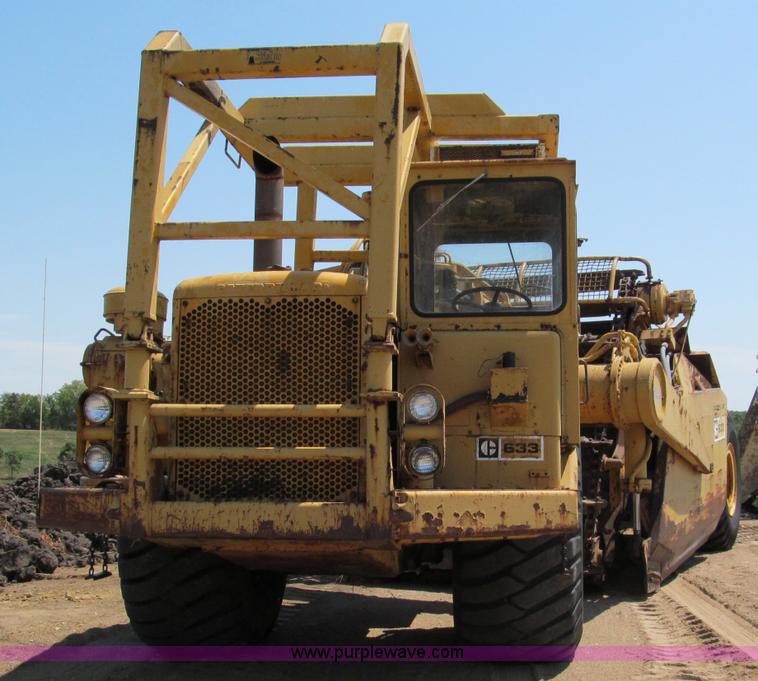 image for item C2475 1969 Caterpillar 633 elevating scraper