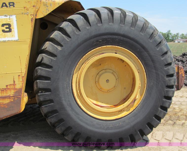 image for item C2475 1969 Caterpillar 633 elevating scraper