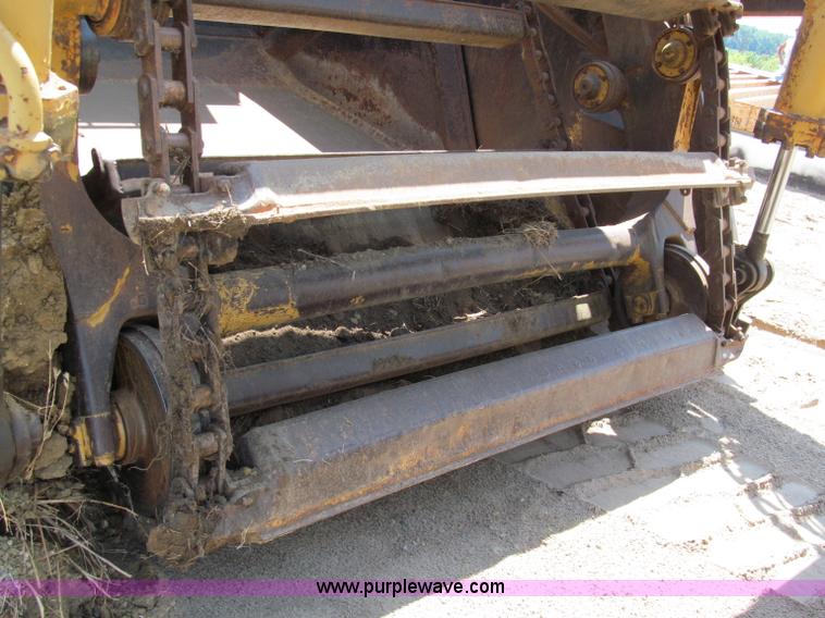 image for item C2475 1969 Caterpillar 633 elevating scraper