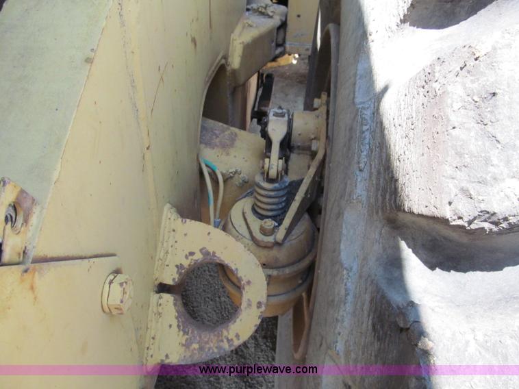 image for item C2476 1974 Caterpillar 980B articulating wheel loader