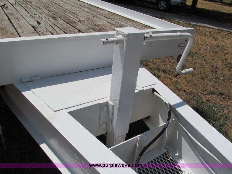 image for item C2478 1997 Towmaster T20 equipment trailer