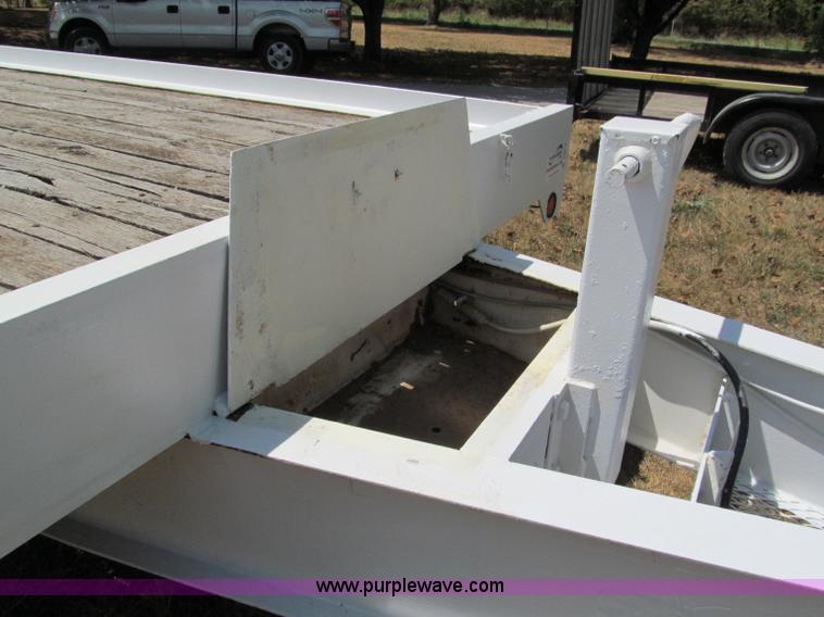 image for item C2478 1997 Towmaster T20 equipment trailer