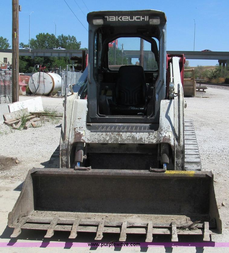 image for item C2496 2004 Takeuchi TL150 track skid steer