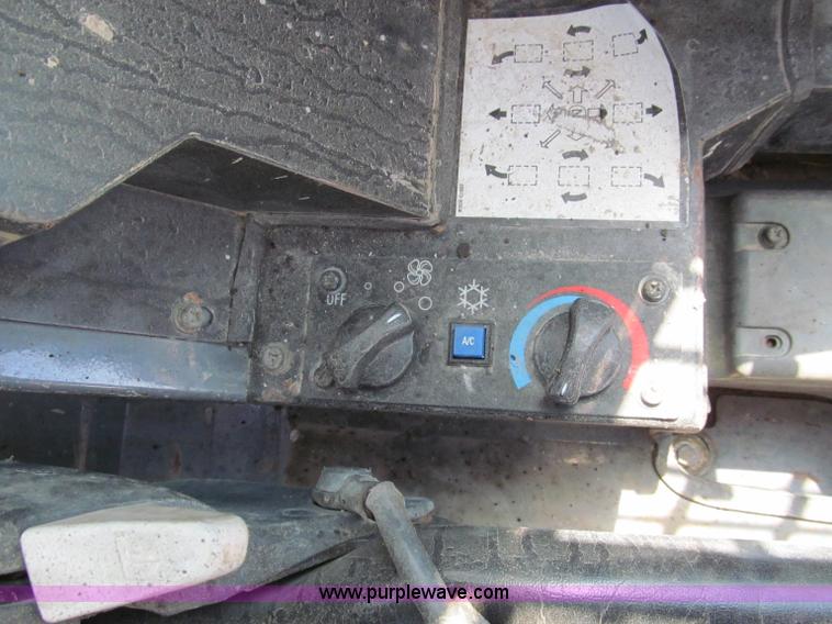 image for item C2496 2004 Takeuchi TL150 track skid steer