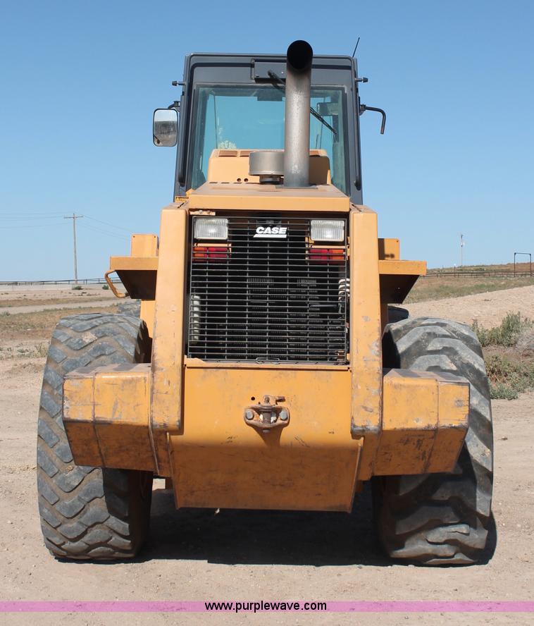 image for item C2726 1996 Case 821B articulated wheel loader