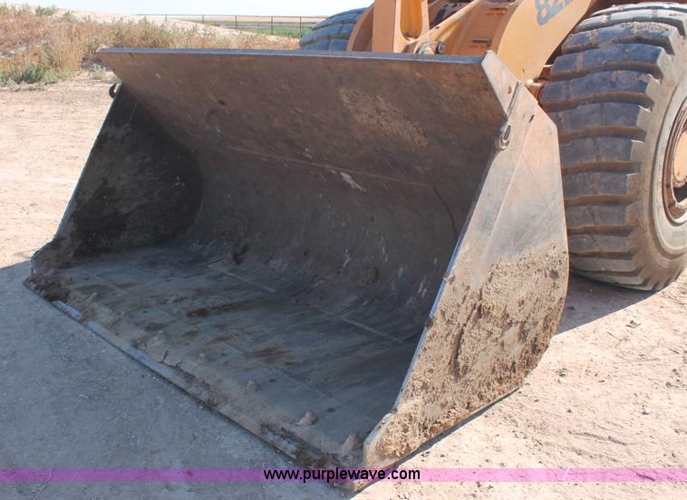 image for item C2726 1996 Case 821B articulated wheel loader